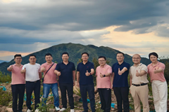 深圳南康商会考察隆木高山共享农场，共探乡村振兴新机遇